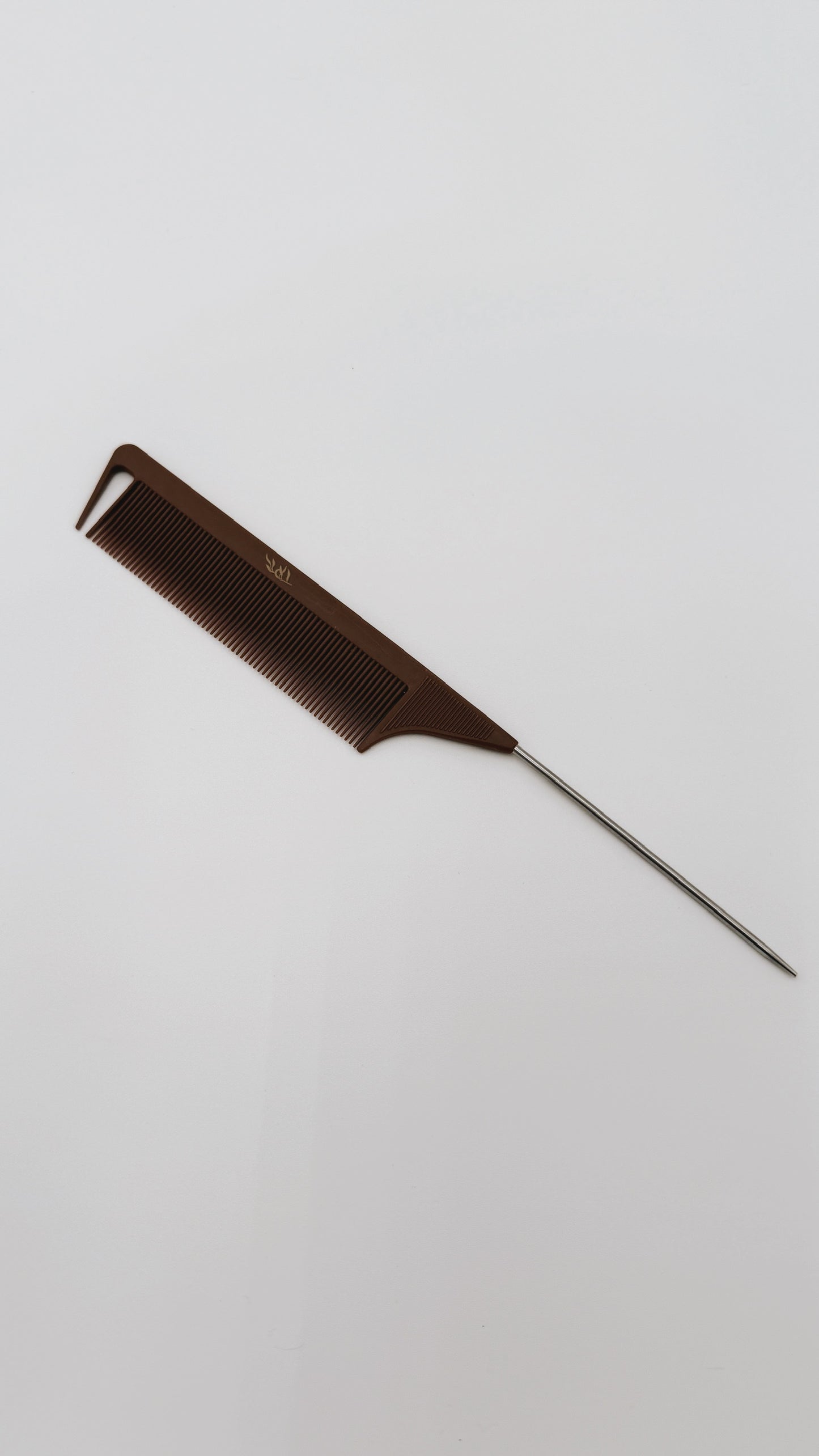 Precision Tail Comb