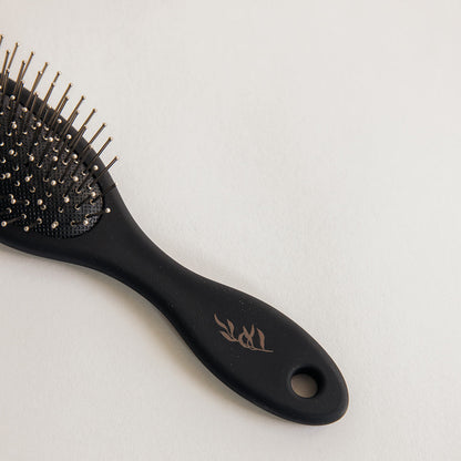 The Noir Collection Mini Detangling Brush