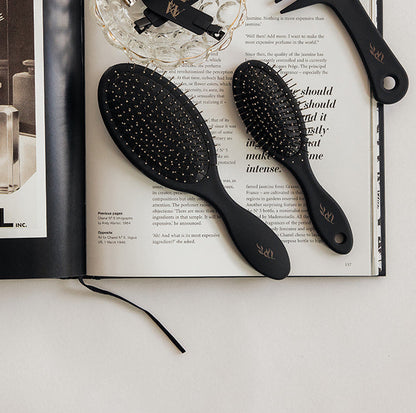 Willow Detangling Brush Bundle