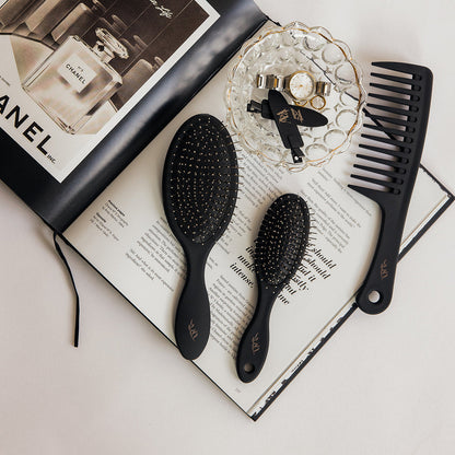 The Noir Collection Mini Detangling Brush