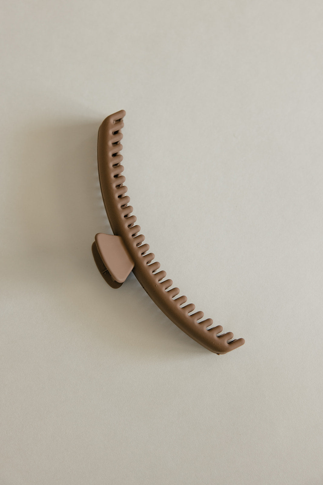 Willow Clasp Claw Clip