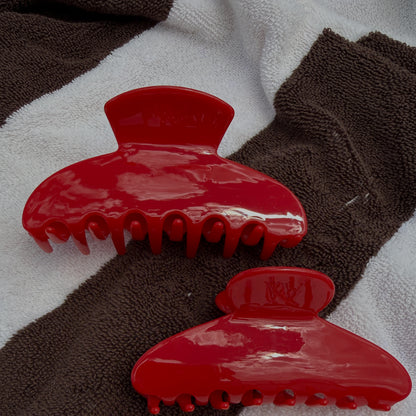 Poppy Acrylic Claw Clip (2 sizes)