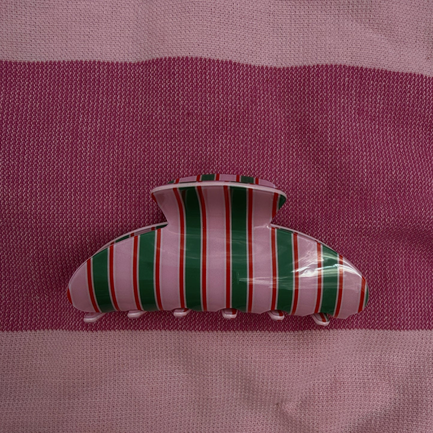 Cabana Acrylic Midi Claw Clip